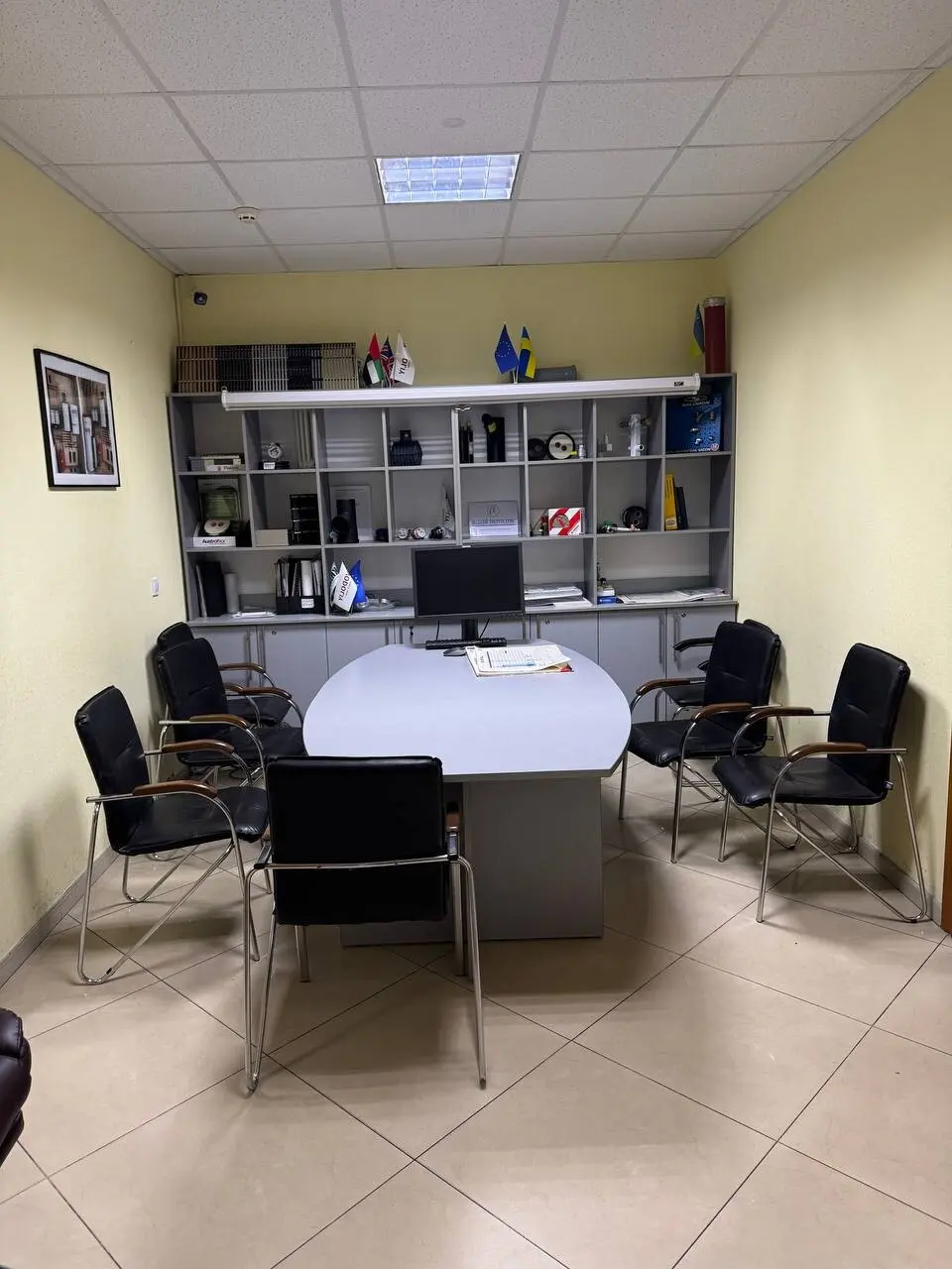 Фото Rent an office, Kharkivske Road 58 Kyiv for long-term rent, price: 60000 грн, code 1555