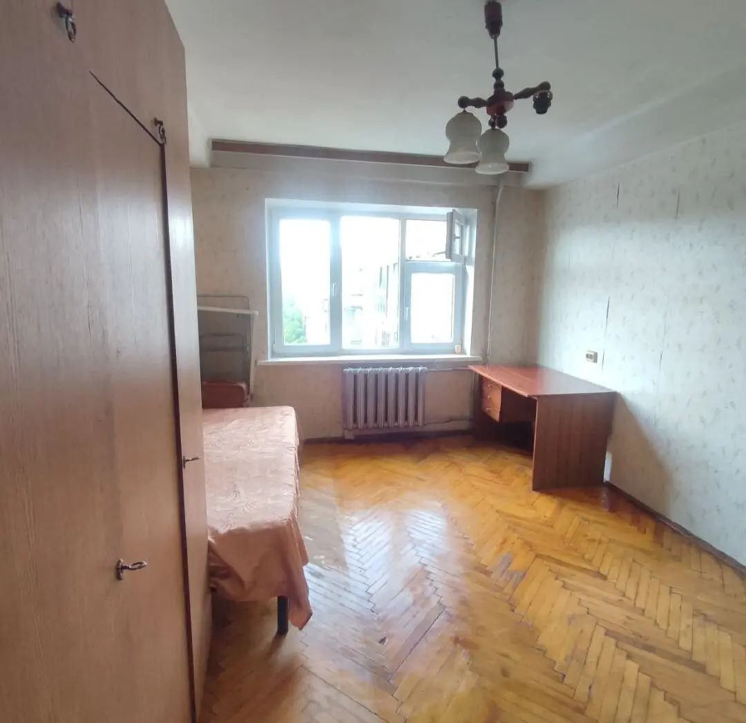 Фото Selling a 3-room apartment, 64 sq.m., Kyrylivska Street (Frunze Street) 127 Kyiv, price: 57000 $, code 1558