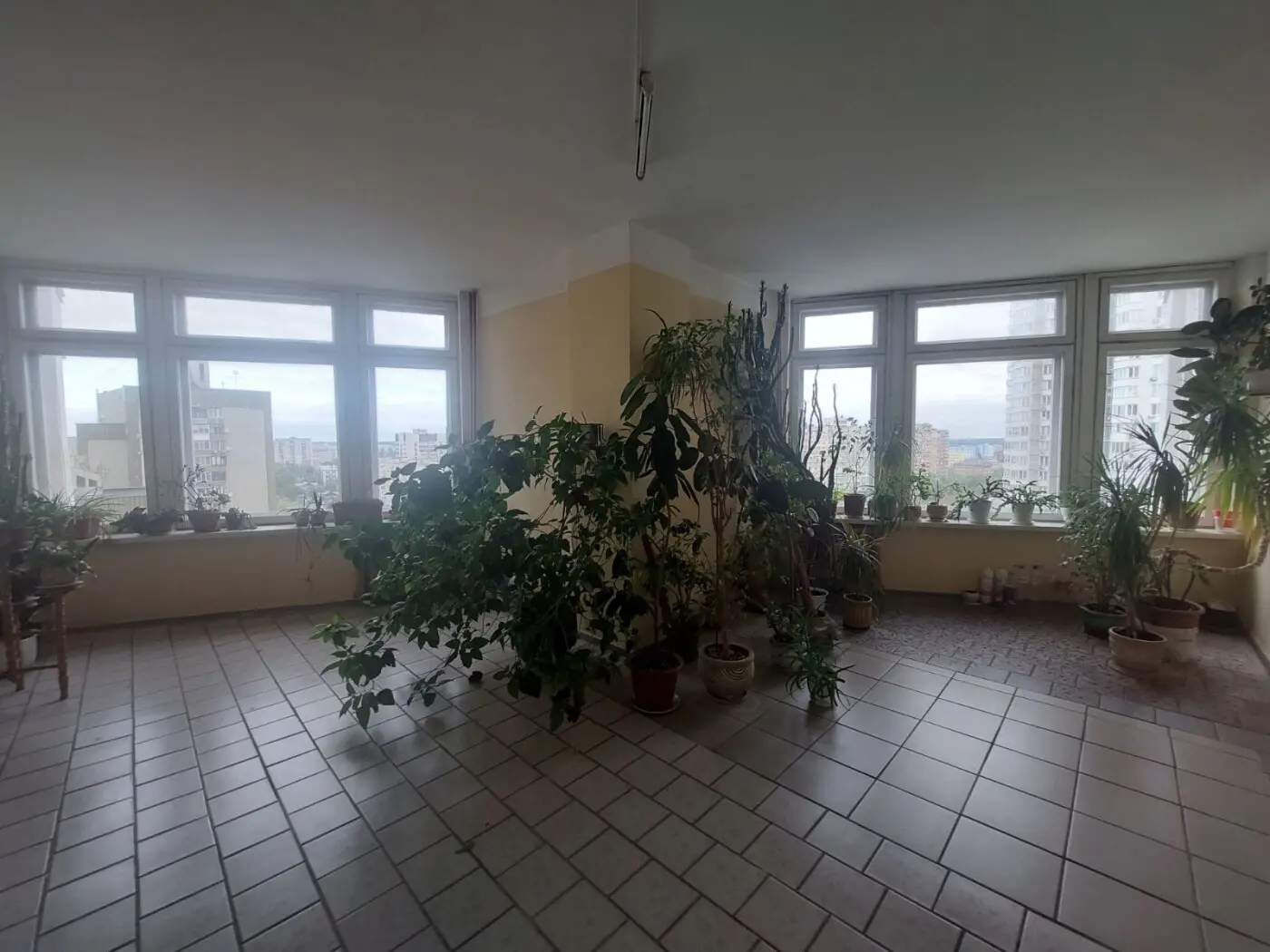 Фото Снять 1-комнатную квартиру, Харьковское шоссе 150/15 Киев в долгосрочную аренду, цена: 14000 грн, код 1562