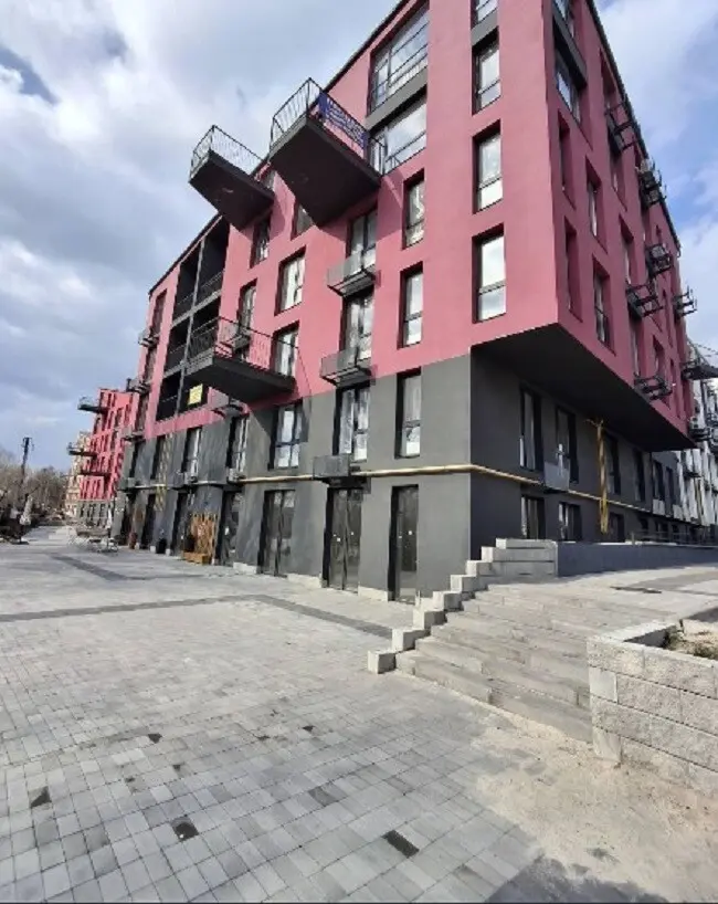 Фото Продаю 4-комнатную квартиру, 110 кв. м, Юбилейный пер.  Білогородка, цена: 110000 $, код 1563