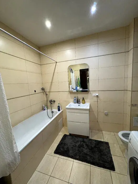 Фото Продаю 1-комнатную квартиру, 50 кв. м, Драгоманова ул. 2 Киев, цена: 68000 $, код 1568