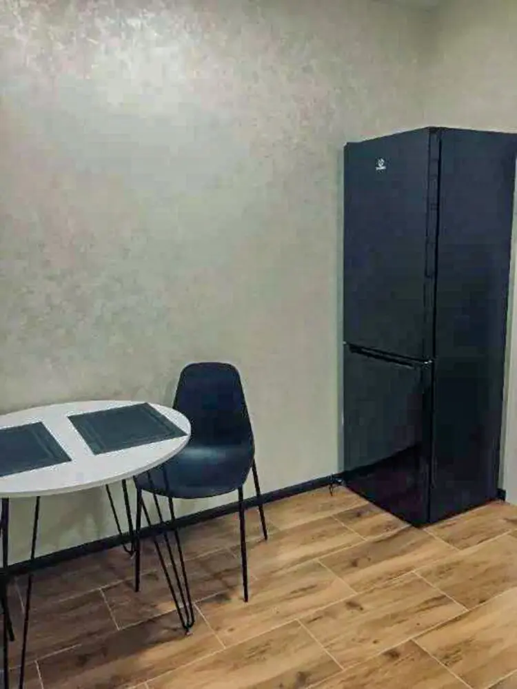 Фото Продаю 1 кімнатну квартиру, 40 кв. м, Центральна вул.  Київ, ціна: 80000 $, код 1569