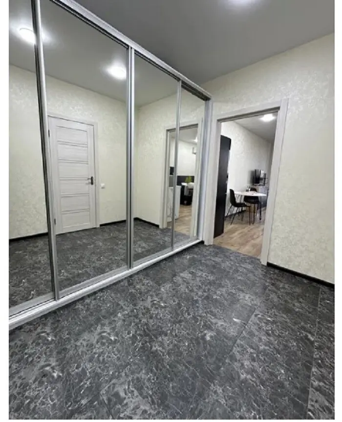 Фото Продаю 1 кімнатну квартиру, 40 кв. м, Центральна вул.  Київ, ціна: 80000 $, код 1569