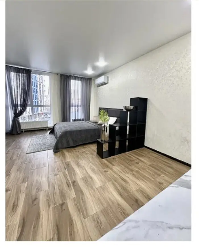 Фото Продаю 1 кімнатну квартиру, 40 кв. м, Центральна вул.  Київ, ціна: 80000 $, код 1569