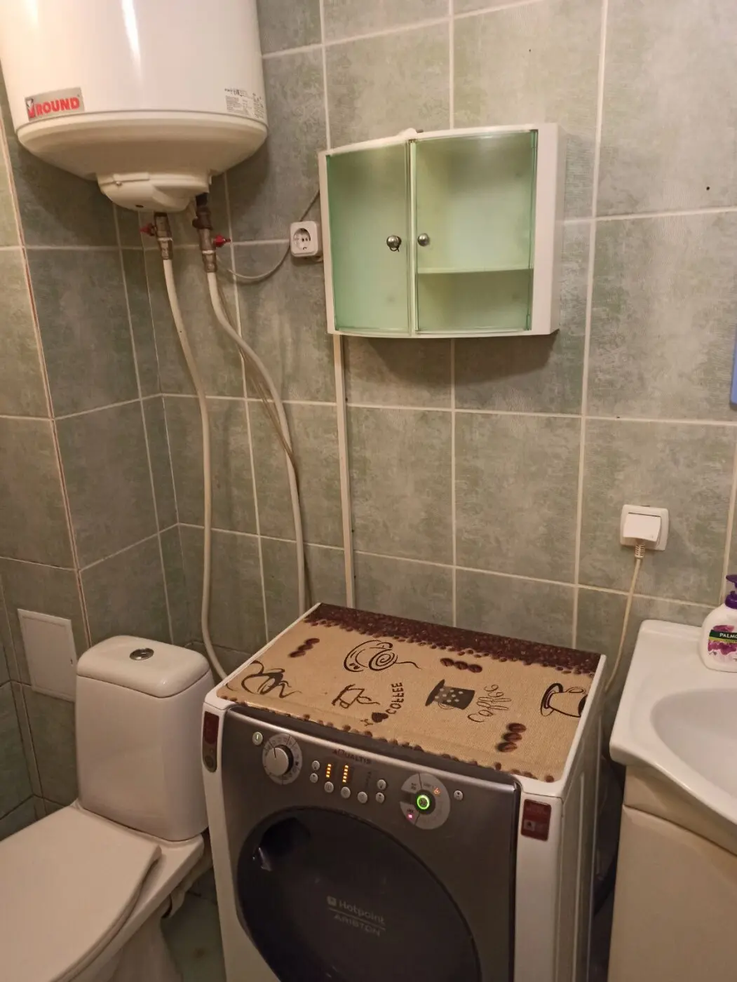 Фото Снять 1-комнатную квартиру, Евгения Харченко ул. (Евгения Харченко) 65 Киев в долгосрочную аренду, цена: 12000 грн, код 1571