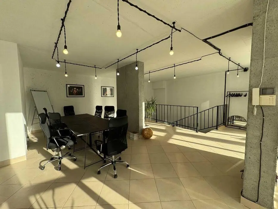 Фото Rent an office, Urlivska Street 11/44 Kyiv for long-term rent, price: 49800 грн, code 1573