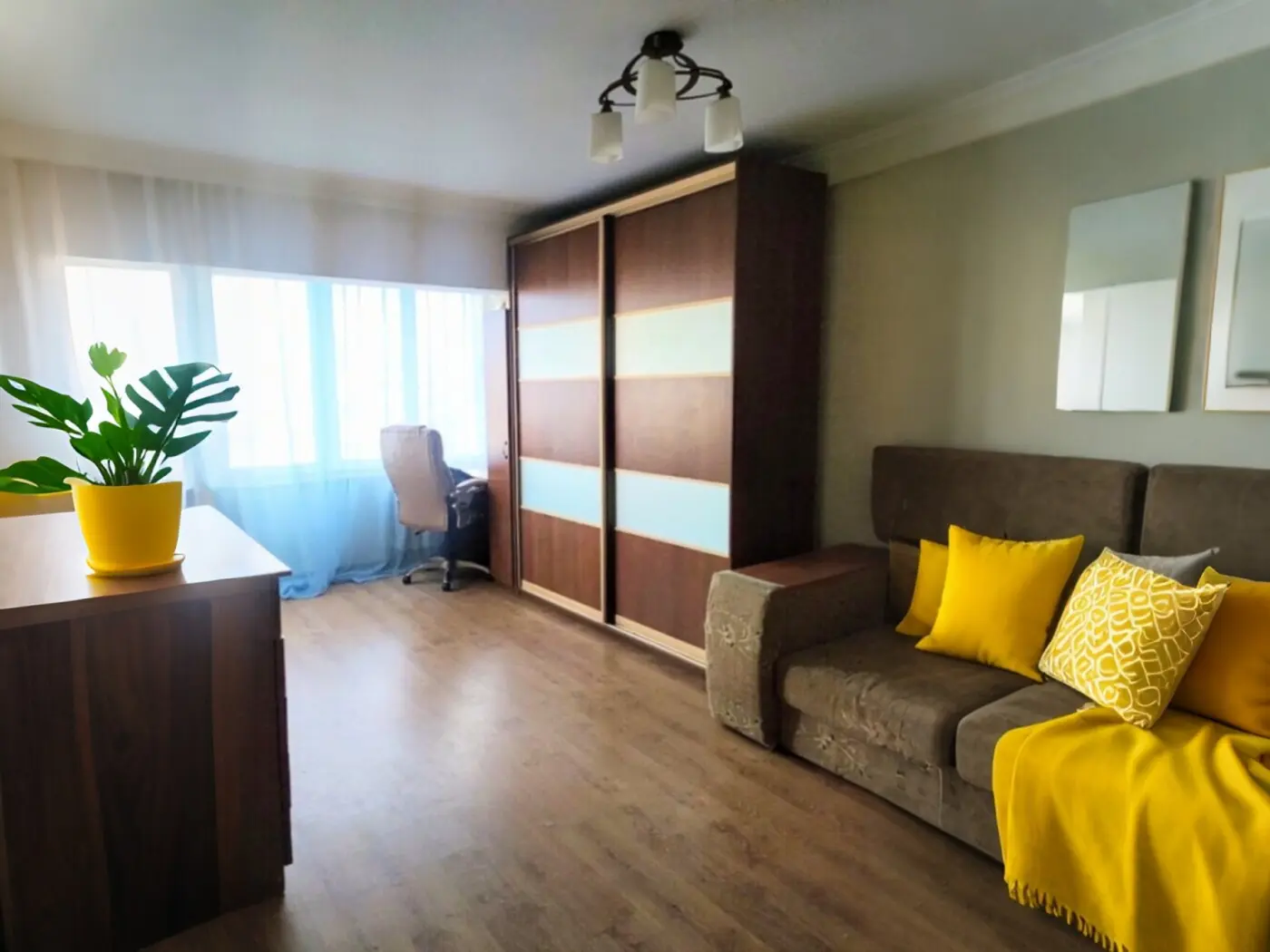 Фото Продаю 1-комнатную квартиру, 32 кв. м, Кубанской Украины ул. (Маршала Жукова) 45 Киев, цена: 40000 $, код 1574