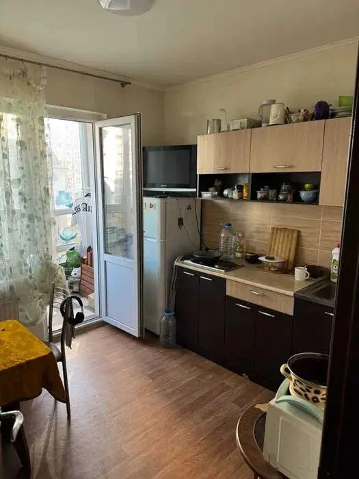 Фото Продаю 1-комнатную квартиру, 36 кв. м, Бориса Гмыри ул. 12Б Киев, цена: 57500 $, код 1576