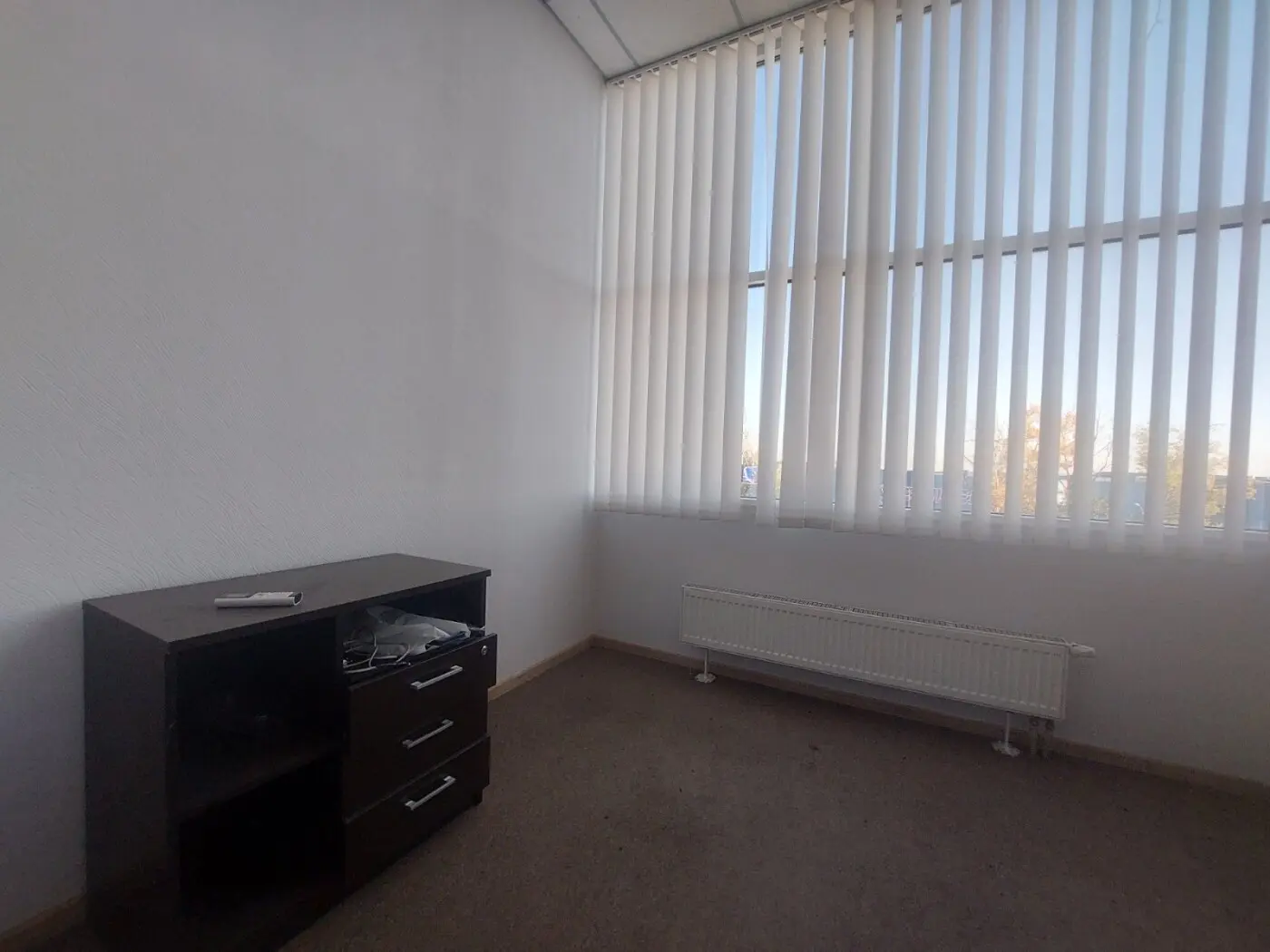 Фото Rent an office, Instytutska Street 73 Hatne for long-term rent, price: 16185 грн, code 1579