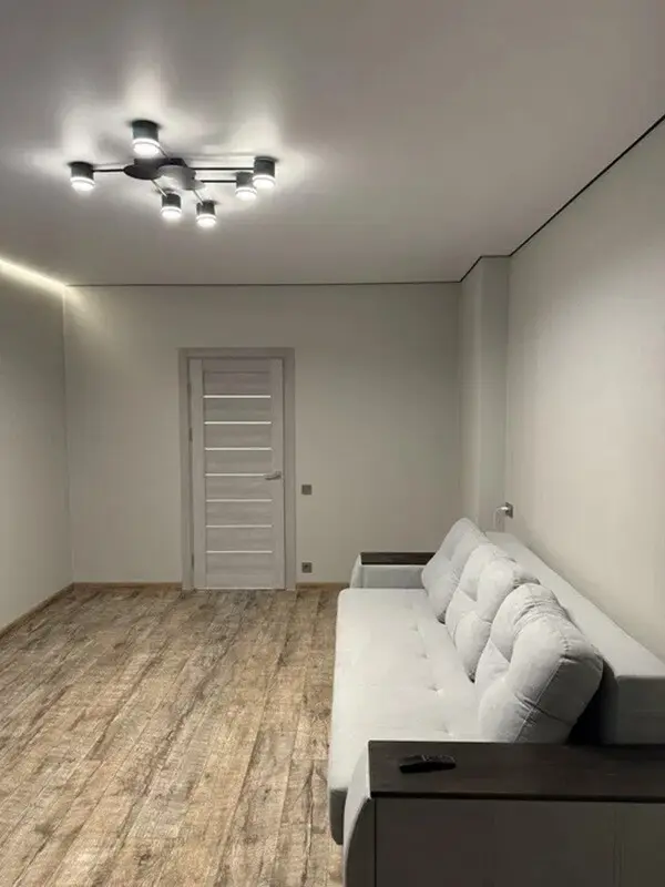 Фото Selling a 2-room apartment, 66 sq.m., Kharkivske Road 182 Kyiv, price: 120000 $, code 1580