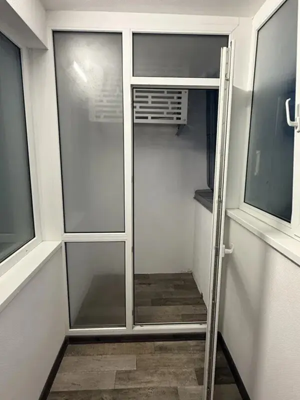 Фото Selling a 2-room apartment, 66 sq.m., Kharkivske Road 182 Kyiv, price: 120000 $, code 1580