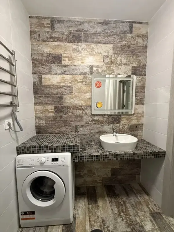 Фото Selling a 2-room apartment, 66 sq.m., Kharkivske Road 182 Kyiv, price: 120000 $, code 1580