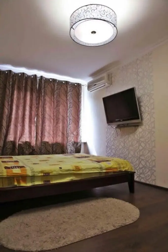 Фото Продаю 2 кімнатну квартиру, 50 кв. м, Лесі Українки бульв. 12 Київ, ціна: 94000 $, код 1581
