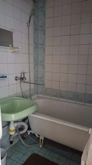 Фото Продаю 3 кімнатну квартиру, 70 кв. м, Тростянецька вул. 53 Київ, ціна: 69000 $, код 1584