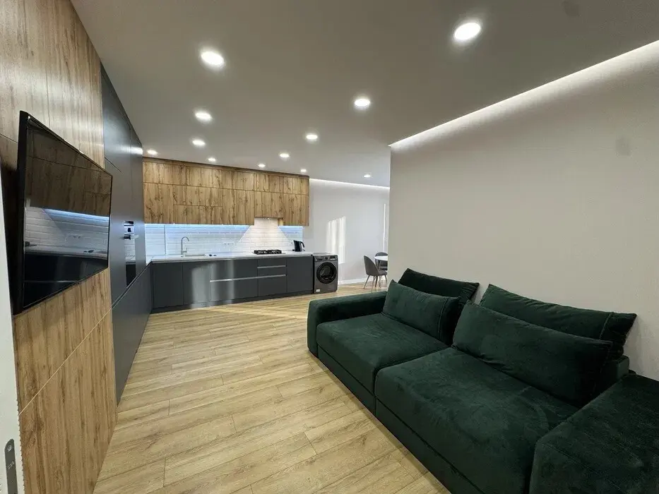 Фото Продаю 1 кімнатну квартиру, 53 кв. м, Алімпія Галика вул. 75 Київ, ціна: 110000 $, код 1585