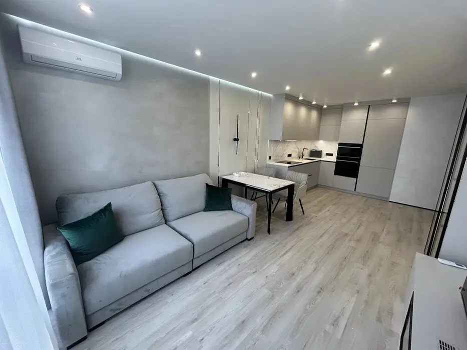 Фото Продаю 2-комнатную квартиру, 71 кв. м, Причальная ул.  Киев, цена: 185000 $, код 1586