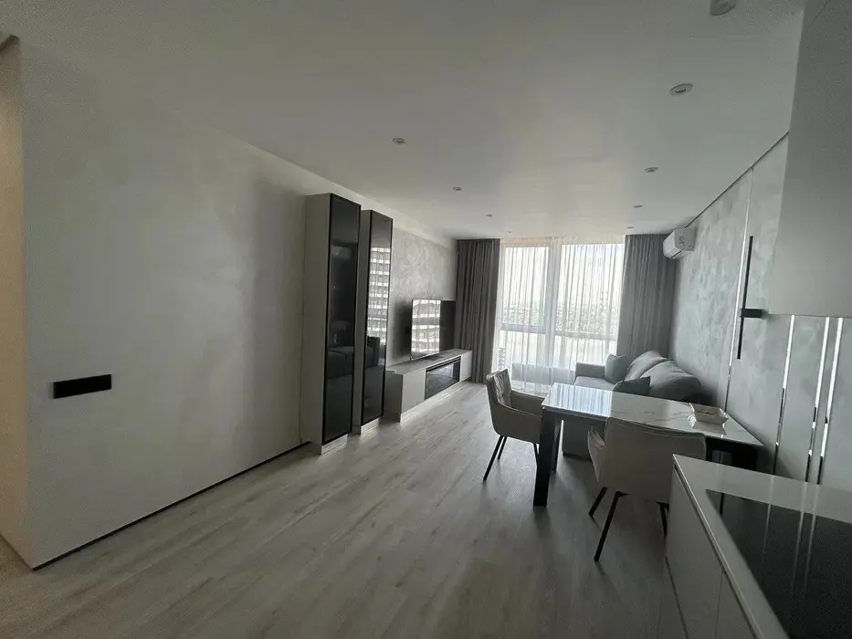 Фото Продаю 2-комнатную квартиру, 71 кв. м, Причальная ул.  Киев, цена: 185000 $, код 1586
