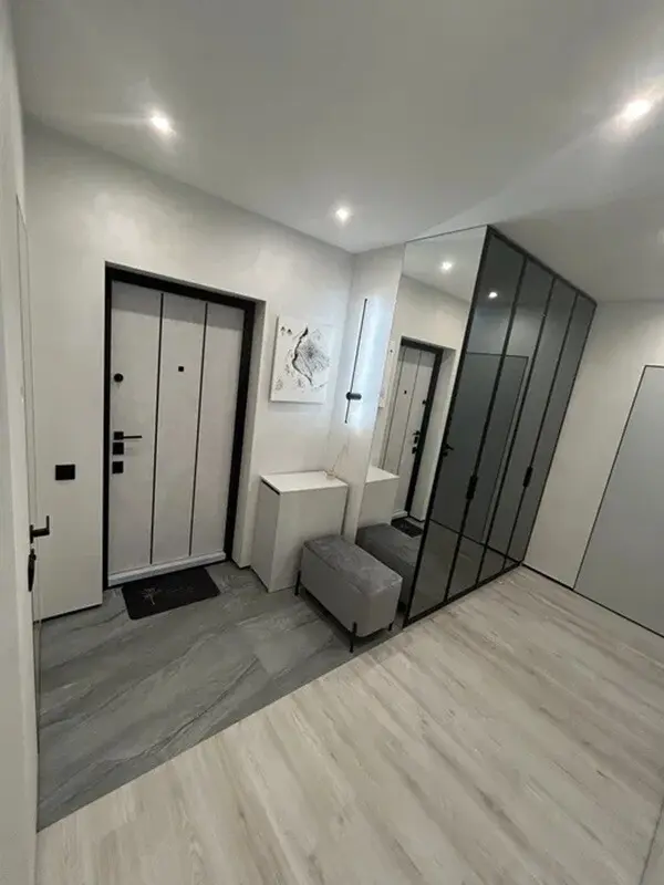 Фото Продаю 2-комнатную квартиру, 71 кв. м, Причальная ул.  Киев, цена: 185000 $, код 1586