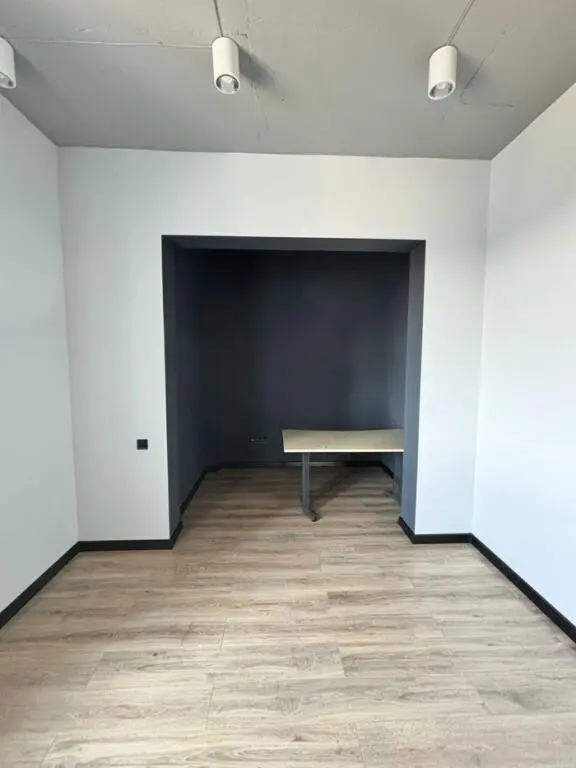Фото Rent an office, Truskavetska Street  Kyiv for long-term rent, price: 83000 грн, code 1592