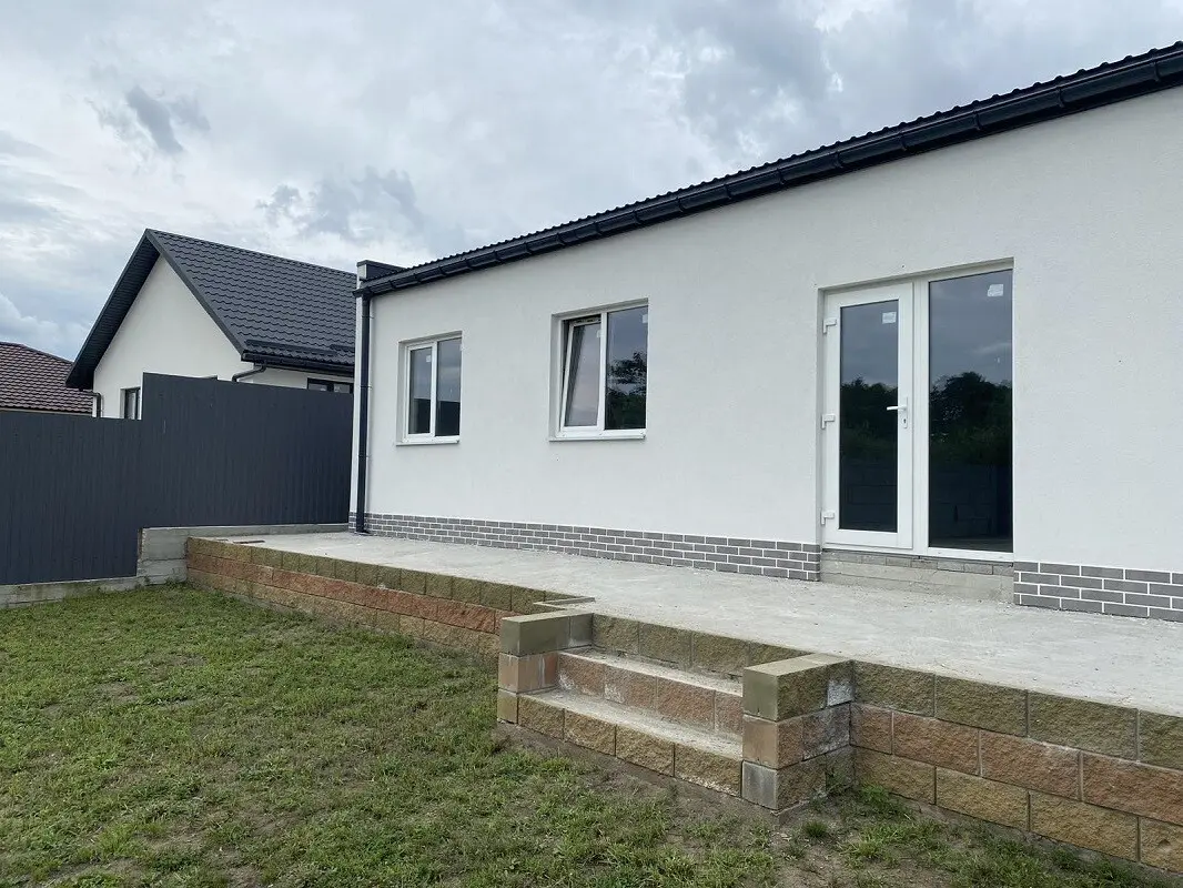 Фото Selling a house, 110 sq.m., Shevchenka street  Vyshenky, price: 93000 $, code 1594