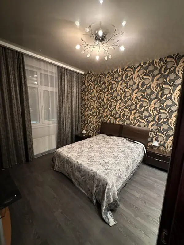 Фото Зняти 2 кімнатну квартиру, Микільсько-Слобідська вул.  Київ в довгострокову оренду, ціна: 23000 грн, код 1599
