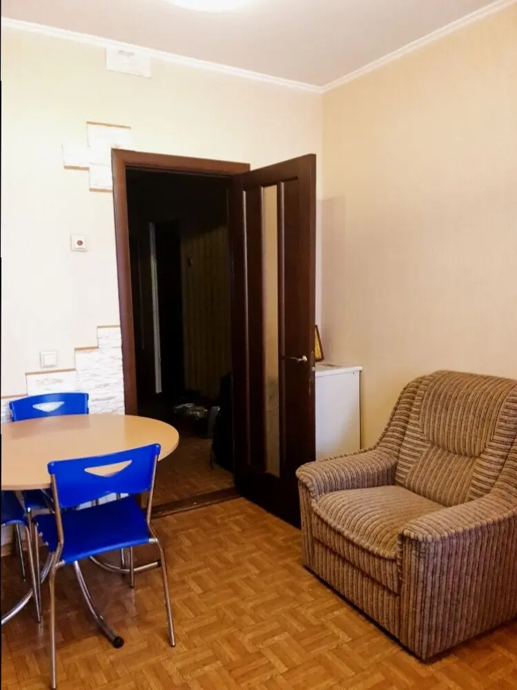 Фото Продаю 1 кімнатну квартиру, 44 кв. м, Вишняківська вул. 19/19 Київ, ціна: 64999 $, код 1600