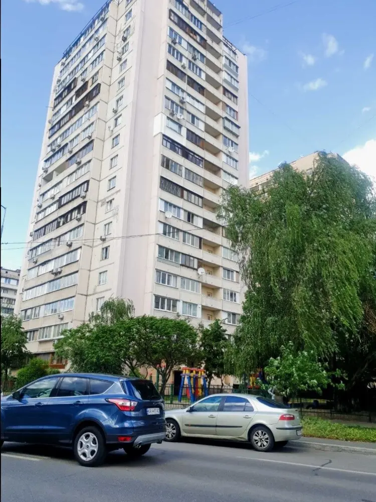 Фото Продаю 1 кімнатну квартиру, 44 кв. м, Вишняківська вул. 19/19 Київ, ціна: 64999 $, код 1600