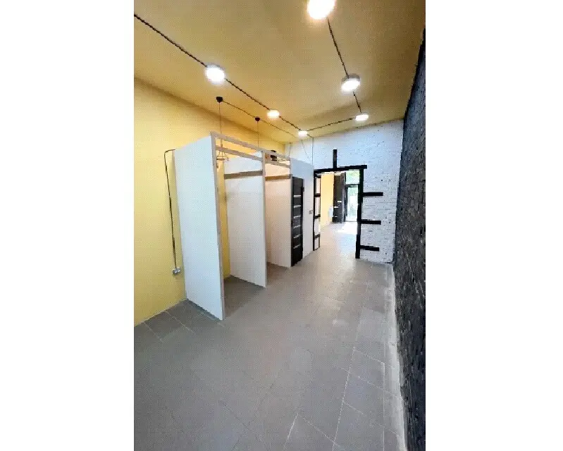 Фото Продаю офис, 36 кв. м, Ереванская ул. 3 Киев, цена: 72000 $, код 1605