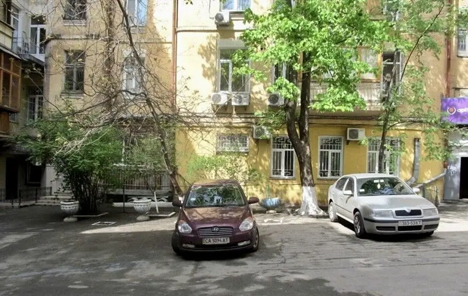 Фото Снять 1-комнатную квартиру, Бассейная ул. 3 Киев в долгосрочную аренду, цена: 25000 грн, код 1607
