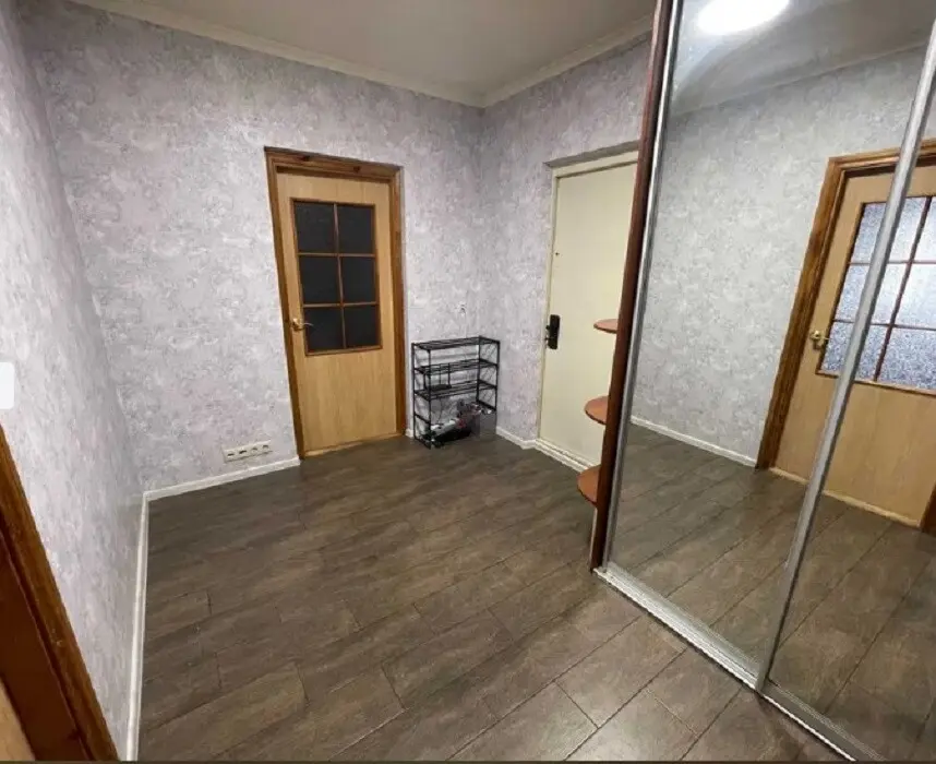 Фото Продаю 2 кімнатну квартиру, 67 кв. м, Драгоманова вул. 12 Київ, ціна: 80000 $, код 1616