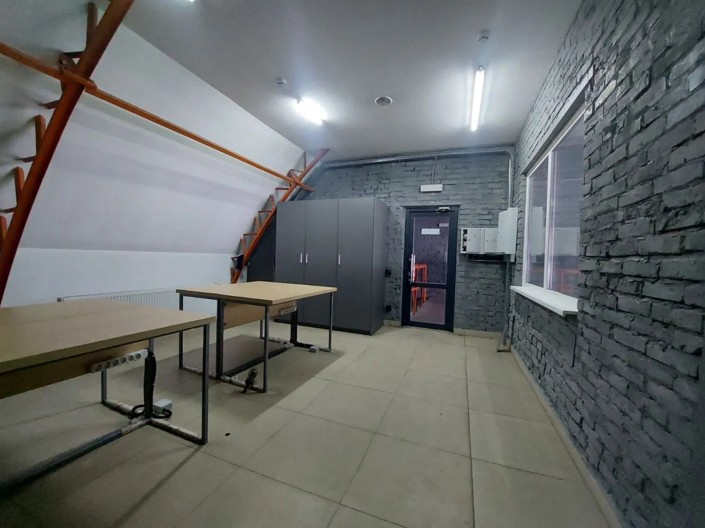 Фото Rent an office, Malynska Street 1 Kyiv for long-term rent, price: 30060 грн, code 1619