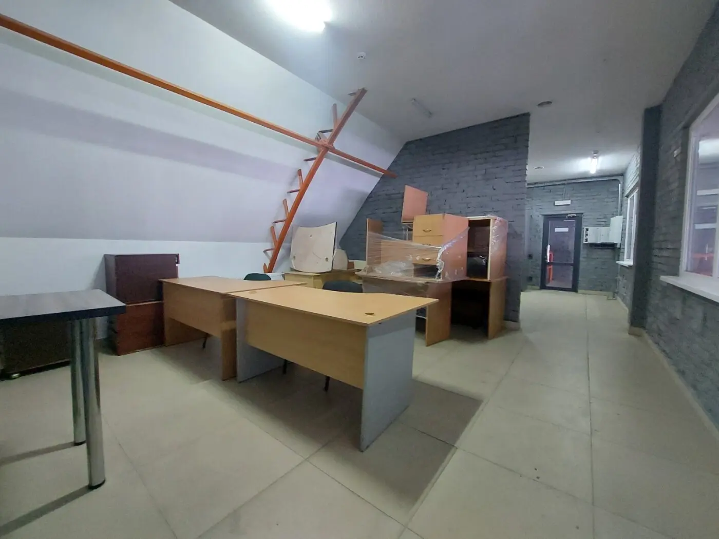 Фото Rent an office, Malynska Street 1 Kyiv for long-term rent, price: 30060 грн, code 1619