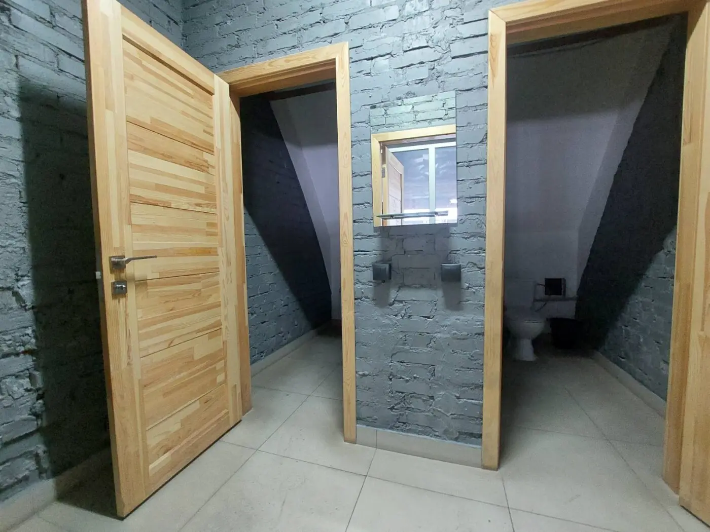Фото Rent an office, Malynska Street 1 Kyiv for long-term rent, price: 30060 грн, code 1619