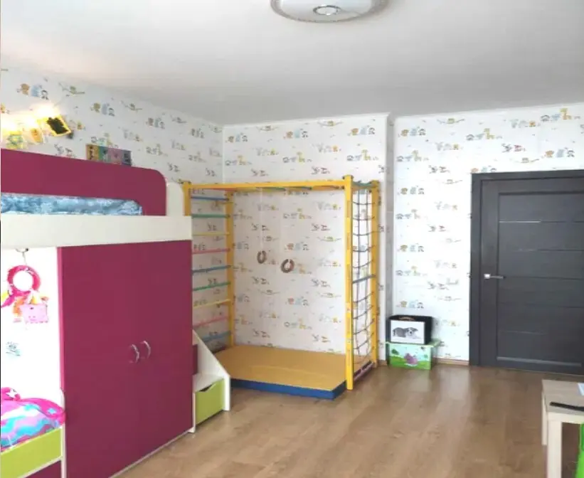 Фото Selling a 3-room apartment, 90 sq.m., Vasylchenka Street 3 Kyiv, price: 133000 $, code 1623