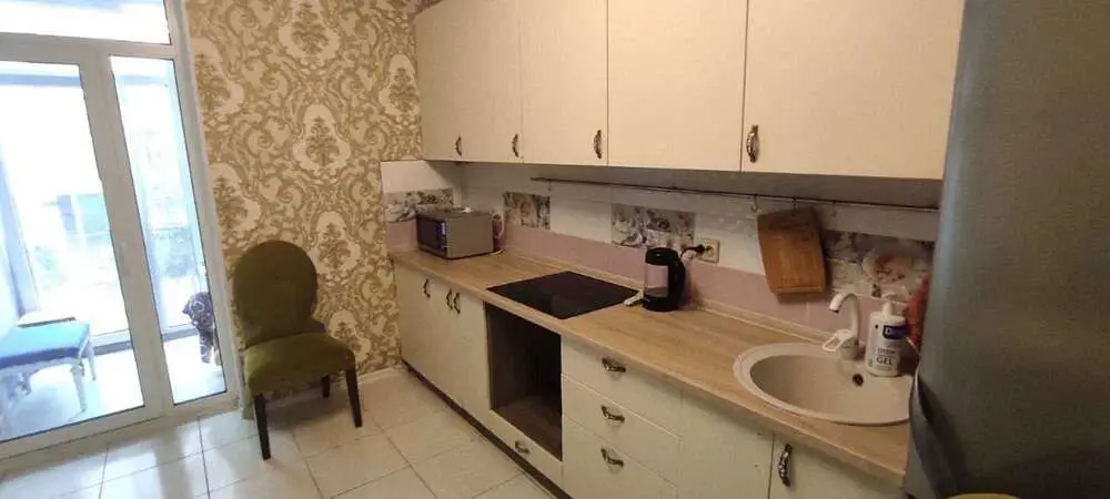 Фото Selling a 3-room apartment, 88 sq.m., Reheneratorna Street  Kyiv, price: 135000 $, code 1633