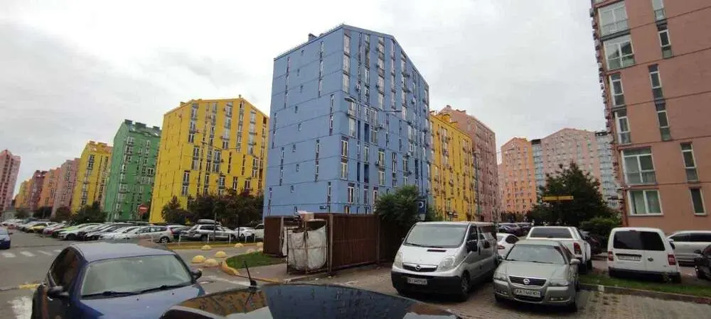 Фото Selling a 3-room apartment, 88 sq.m., Reheneratorna Street  Kyiv, price: 135000 $, code 1633