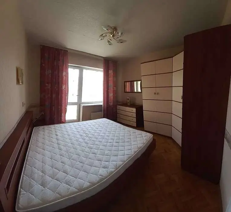 Фото Selling a 4-room apartment, 103 sq.m., Revutskoho Street  Kyiv, price: 105000 $, code 1638