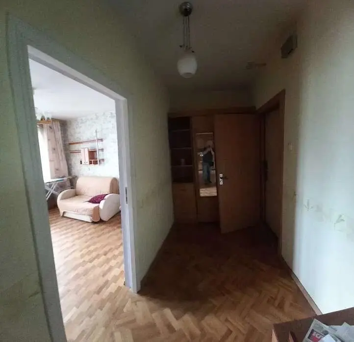 Фото Selling a 4-room apartment, 103 sq.m., Revutskoho Street  Kyiv, price: 105000 $, code 1638