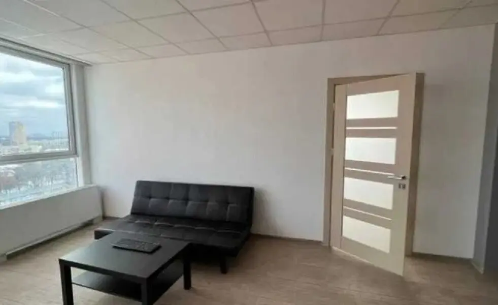 Фото Rent an office, Holosiivskyi Avenue (40-richchia Zhovtnia Avenue) 132 Kyiv for long-term rent, price: 66400 грн, code 1639