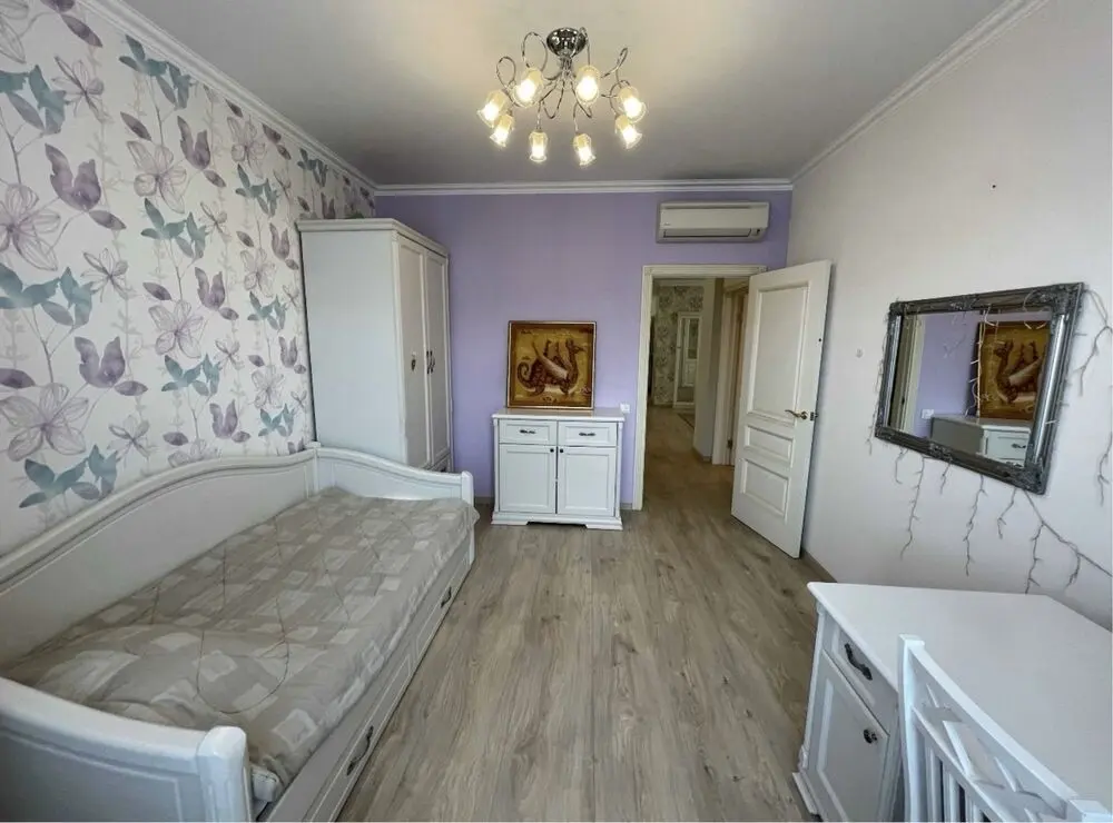 Фото Selling a 3-room apartment, 115 sq.m., Pavla Tychyny Avenue 1в Kyiv, price: 180000 $, code 1644