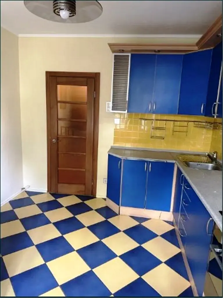 Фото Selling a 2-room apartment, 61 sq.m., Sosnytska Street 19 Kyiv, price: 71500 $, code 1648