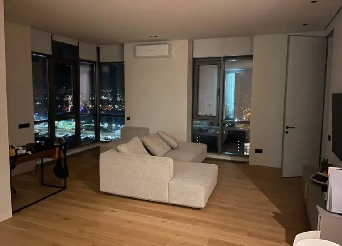 Фото Selling a 4-room apartment, 122 sq.m., Truskavetska Street 6а Kyiv, price: 470000 $, code 1692