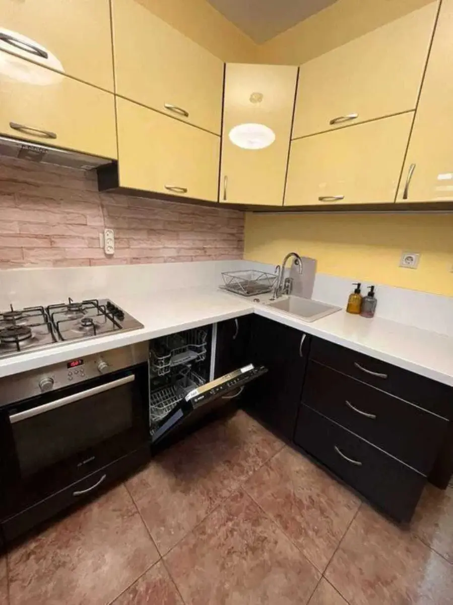 Фото Продаю 2 кімнатну квартиру, 52 кв. м, Зої Гайдай вул. 7 Київ, ціна: 82000 $, код 1703