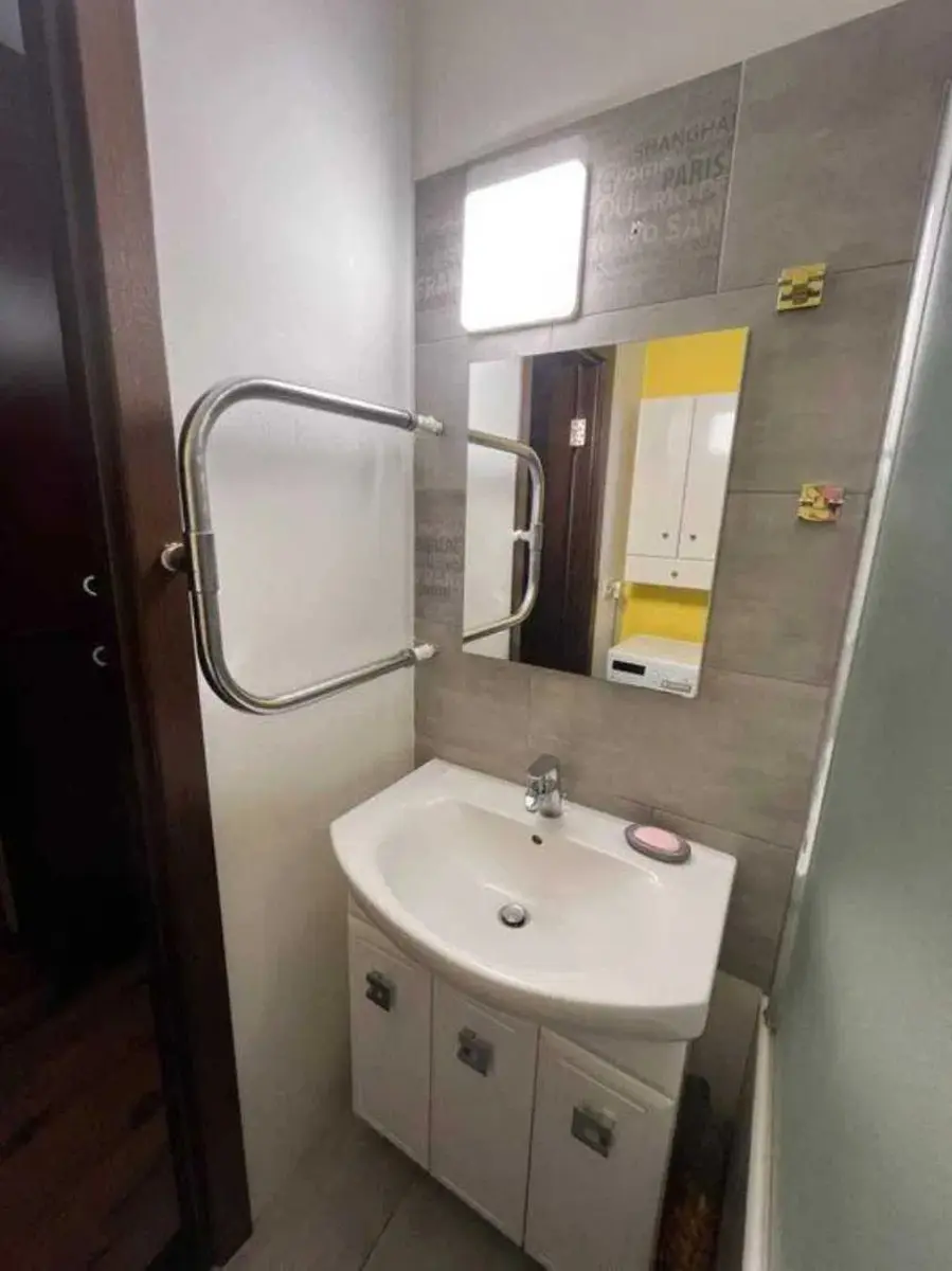 Фото Продаю 2 кімнатну квартиру, 52 кв. м, Зої Гайдай вул. 7 Київ, ціна: 82000 $, код 1703
