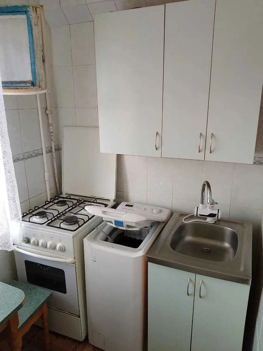 Фото Продаю 1 кімнатну квартиру, 23 кв. м, Богатирська вул. 14 Київ, ціна: 35000 $, код 1705