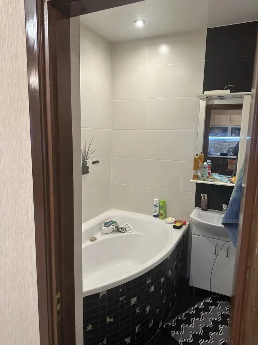 Фото Продаю 2 кімнатну квартиру, 51 кв. м, Автозаводська вул.  Київ, ціна: 85000 $, код 1708