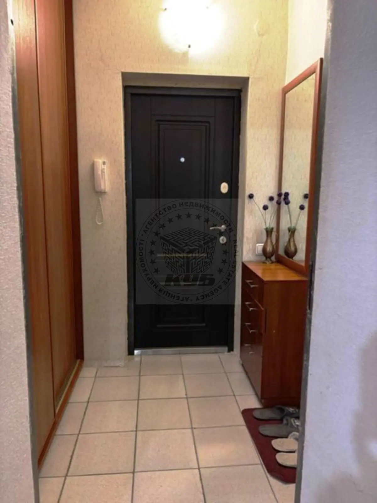 Фото Selling a 2-room apartment, 74 sq.m., Smilianska Street  Kyiv, price: 110000 $, code 1714
