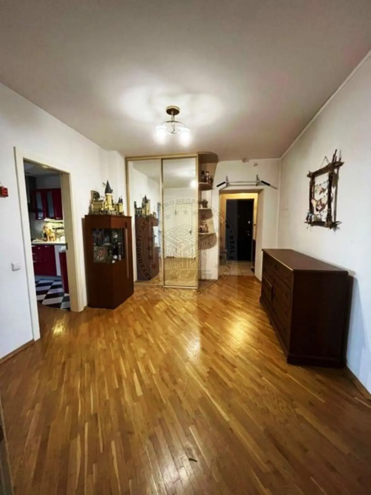Фото Selling a 2-room apartment, 74 sq.m., Smilianska Street  Kyiv, price: 110000 $, code 1714