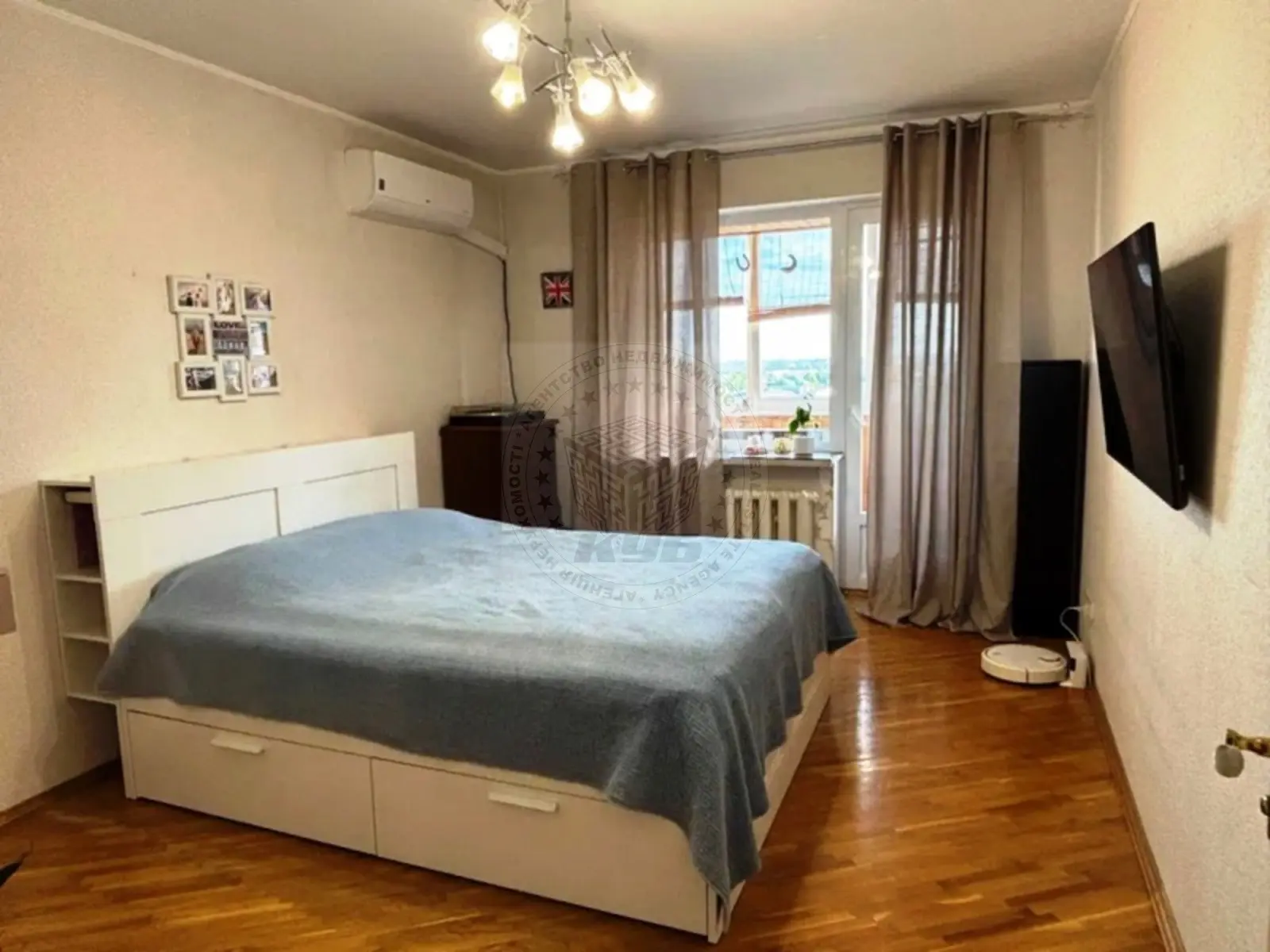 Фото Selling a 2-room apartment, 74 sq.m., Smilianska Street  Kyiv, price: 110000 $, code 1714