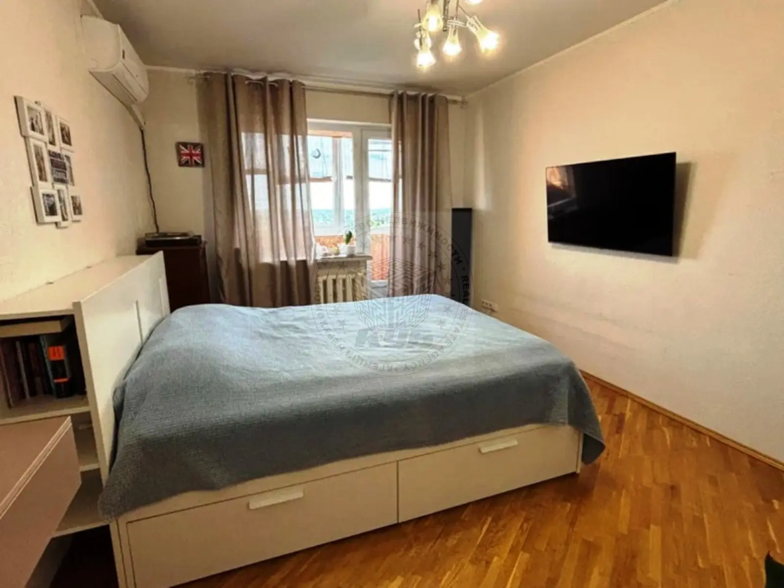 Фото Selling a 2-room apartment, 74 sq.m., Smilianska Street  Kyiv, price: 110000 $, code 1714